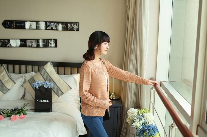 Pre Order - เสื้อกันหนาวแฟชั่นสไตล์เกาหลี ไหมพรมบาง สบาย ๆ : สีม่วง / สีครีม / สีดำ / สีส้ม / สีชมพู