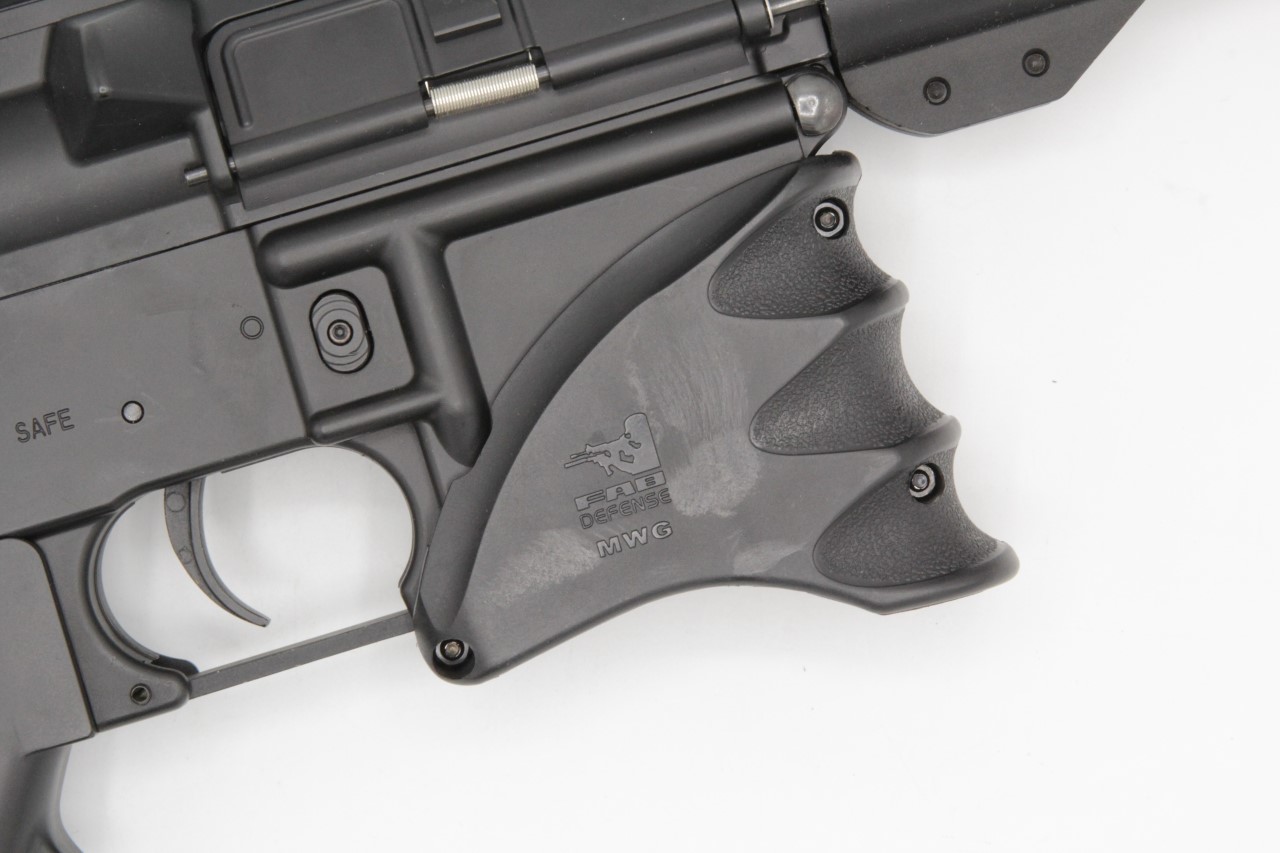 บ่อแม็ก M4