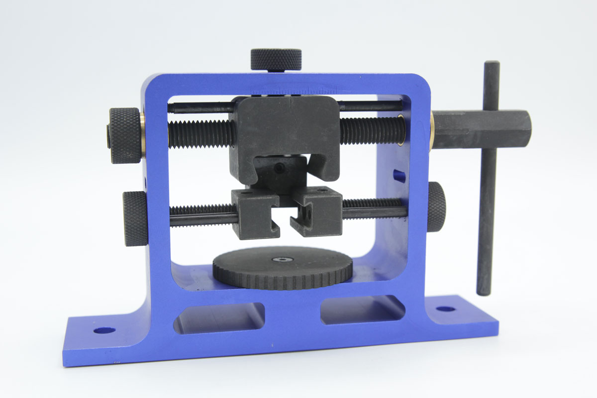 เครื่องถอดศูนย์ปืนสั้น