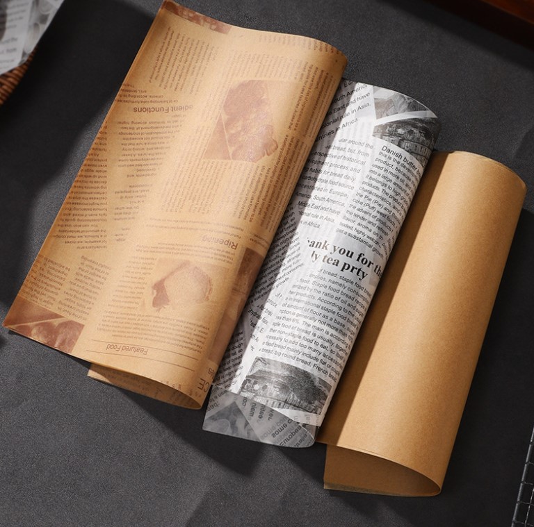 กระดาษไขรองอาหาร (Greaseproof paper) เคลือบกันน้ำ-น้ำมัน (แพ็ค 490-500 ชิ้น)