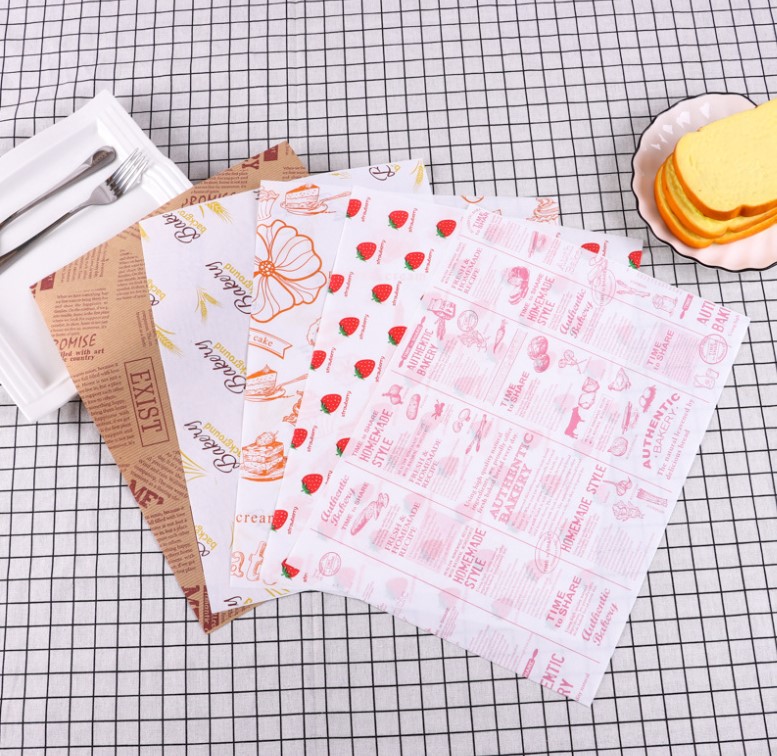 กระดาษไขรองอาหาร (Greaseproof paper) เคลือบกันน้ำ-น้ำมัน ขนาด 28x38 ซม. แบบแพ็ค 100 ชิ้น