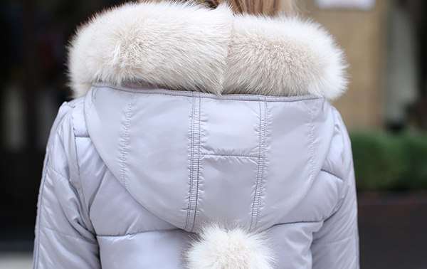 PreOrderคนอ้วน - เสื้อกันหนาวแฟชั่น ไซส์ใหญ่ คนอ้วน บุนวมหนา มีHood ขนเฟอร์ สี : เทาอ่อน / ดำ