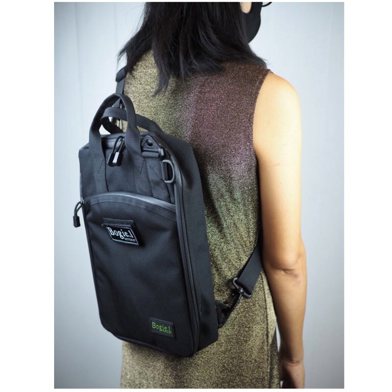 กระเป๋าสะพาย Notebook 3 in 1 (ซิปกันน้ำ)