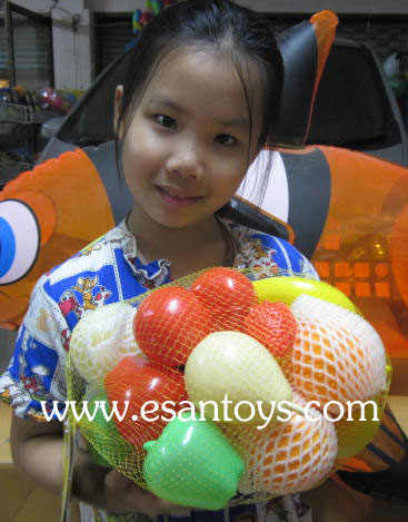 ผลไม้พลาสติก