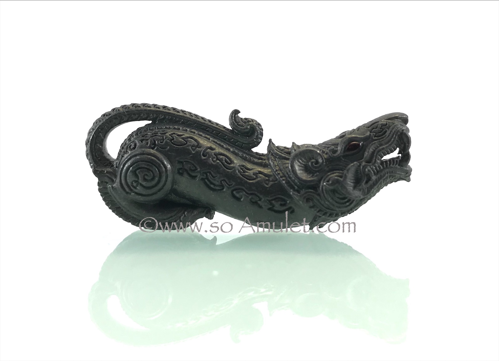 ปลัดหัวชะมด ตาแดง รุ่นแรก หลวงปู่พริ้ง วัดซับชมพู จ.เพชรบูรณ์ ปี 2557 เนื้อชินตะกั่วน้ำนม สร้าง 2,005 ตัว