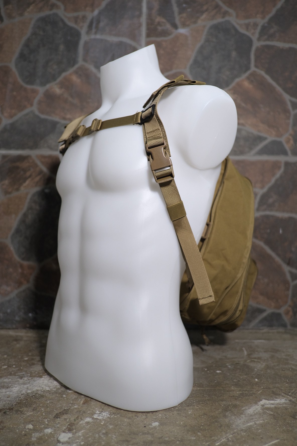 กระเป๋าเป้ติดเสื้อเวส (FlatPack)