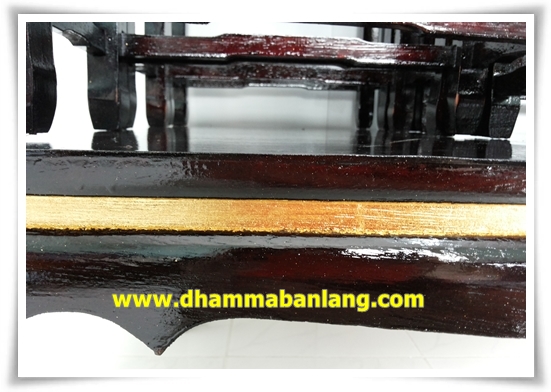 โต๊ะหมู่บูชา หมู่ 9 หน้า 8 แถบทอง ไม้ทุเรียน ขาตรง สีโอ๊ค