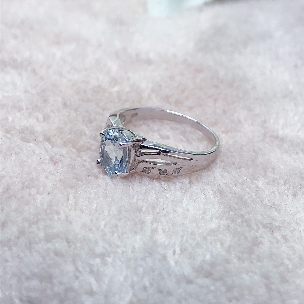 แหวนเงินแท้ พลอยอะความารีนแท้(ราศีมีน)