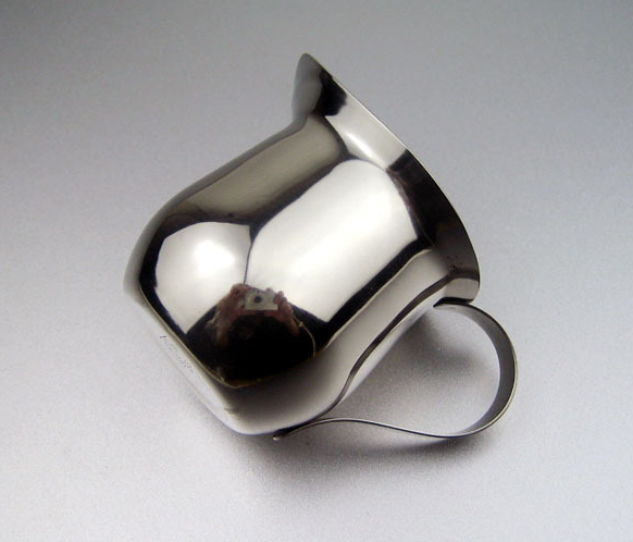 ถ้วยนม เล็กปากแหลม 60ml / 2oz - 2 ออนซ์ (ประมาณ 60 มิลลิลิตร): ความยาว 65 * กว้าง 55 * สูง 50 มม รหัส 1599