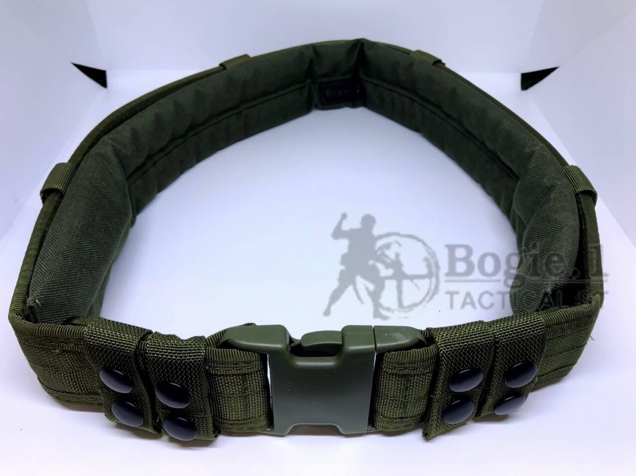 เข็มขัดสนาม บุนวม