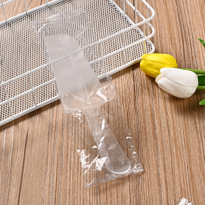 ที่ตัดเค้ก-ตักเค้ก ใส แพ็ค 50 ชิ้น (แพ็คแยกชิ้นทุกชิ้น)