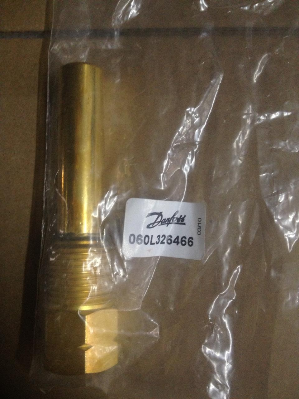 Sensor pocket 060L326466