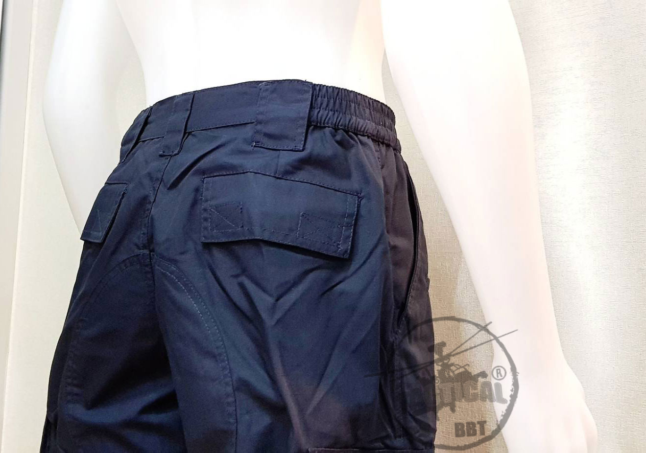 ชุดเวส Delta 4 กระเป๋า (กรมท่า / ดำ)