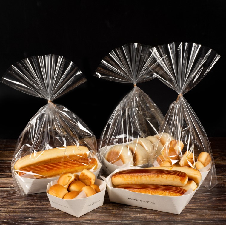 ถาดใส่ขนมพร้อมกระดาษรอง แพ็ค 50 ชิ้น