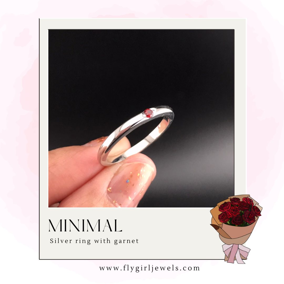 Minimal style แหวนวงเล็กสำหรับชายหญิง พลอยโกเมนแท้ ใส่แก้เคล็ดสำหรับท่านที่เกิดราศีมังกร ไซส์ 53
