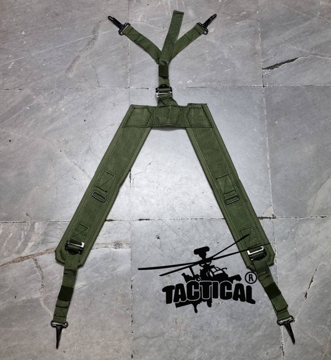 สายโยงบ่า ตัว Y ทหาร