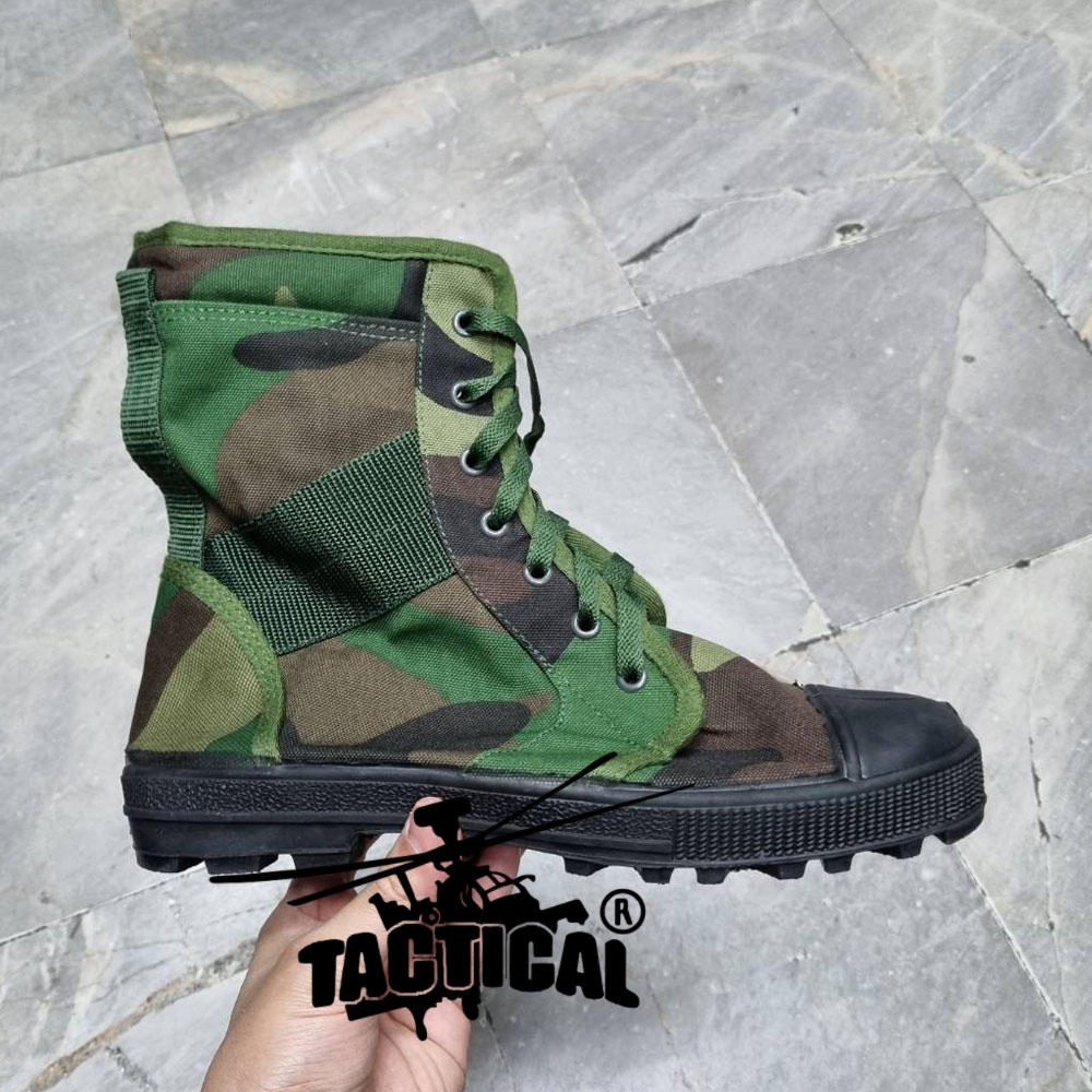 รองเท้าเดินป่า พรางทหาร