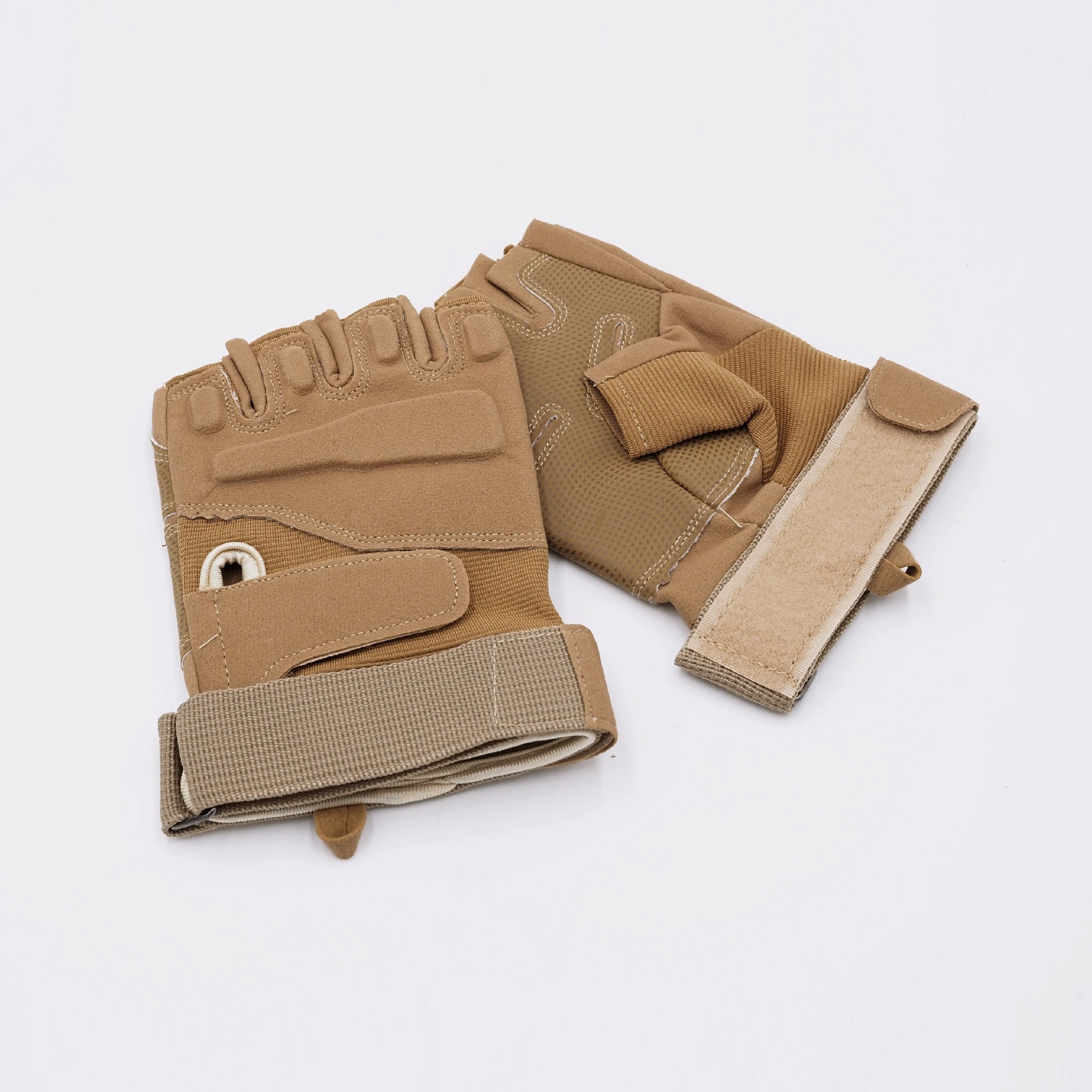 ถุงมือครึ่งนิ้ว ทรง Blackhawk