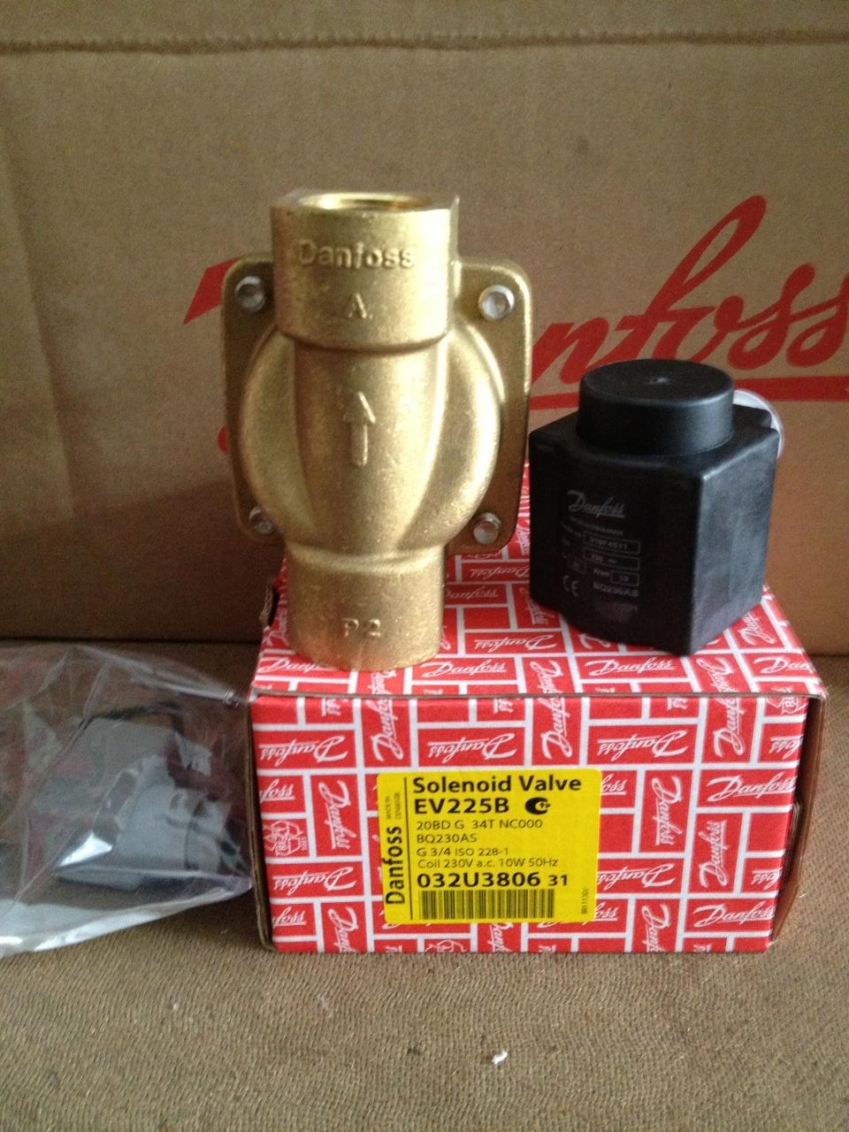 Solenoid valve EV225B