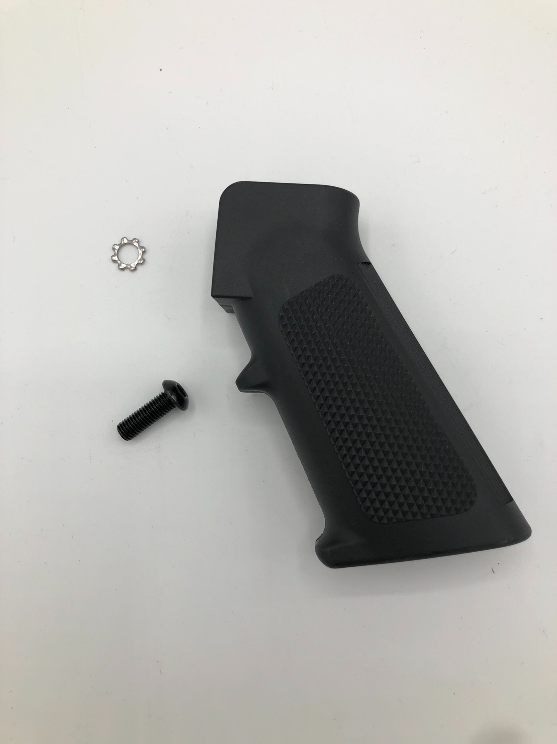 กริปมือหลัง ทรง M4A1