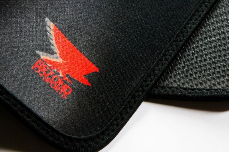 Mousepad Independence Series 445x355x3.5 Speed แผ่นรองเม้าส์ แผ่นสปีด
