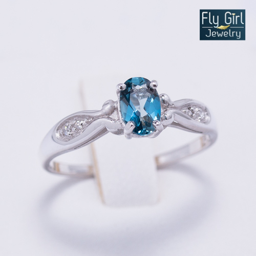 แหวนเงินแท้ พลอยลอนดอนบลูโทแพสแท้(ราศีธนู)