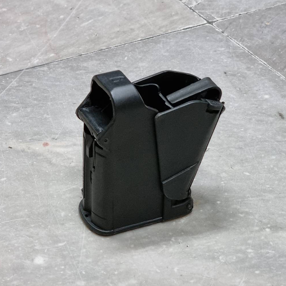 อุปกรณ์ช่วยโหลดกระสุนปืนสั้น (MT Loader)