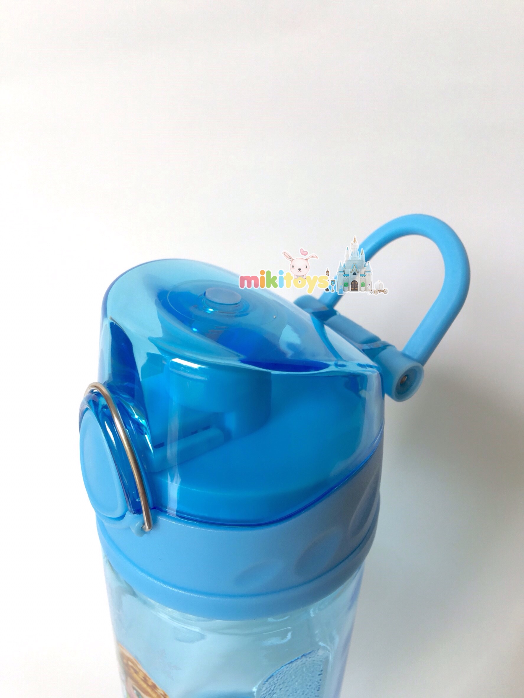 กระติกน้ำเด็ก โฟรเซ่น FROZEN Fever BLUE รุ่นยกดื่ม สีฟ้าใสๆ *BPA Freeปลอดภัยค่ะ