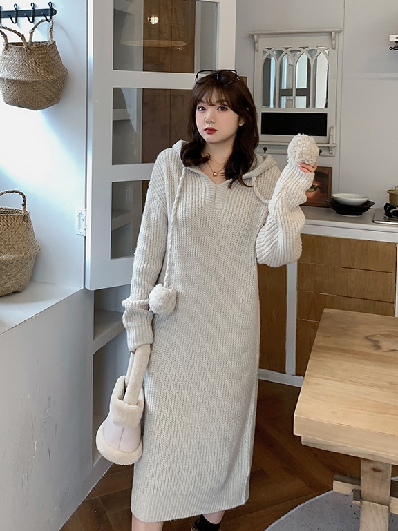 2324-0048 เดรสไหมพรมไซส์ใหญ่ มี Hood จ้า