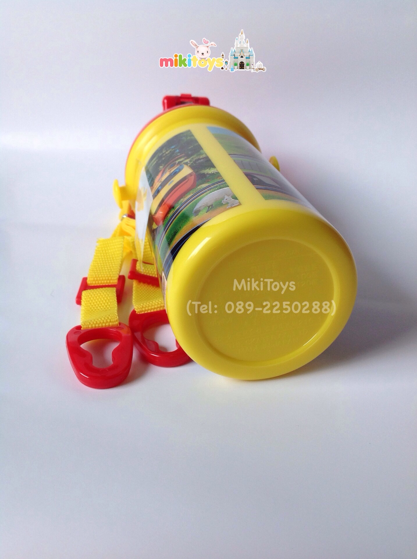 กระติกน้ำเด็ก Skater CHUGGINGTON Trains รุ่นยกดื่ม สีเหลือง-แดง เท่มากกกก(ฟรีค่าจัดส่ง)