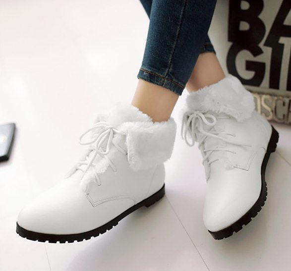 Pre Order - รองเท้ากันหนาว รองเท้าลุยหิมะ หนังPU+กำมะหยี่ ข้างในบุหนังสัตว์ สูง 12cm รอบขา 26cm สี : กากี / ดำ / ขาว ไซส์ 34 / 35 / 36 / 37 / 38 / 39 / 40 / 41 / 42