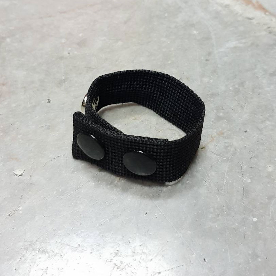 กระดุมผ้า + ตะขอ ติดเข็มขัด