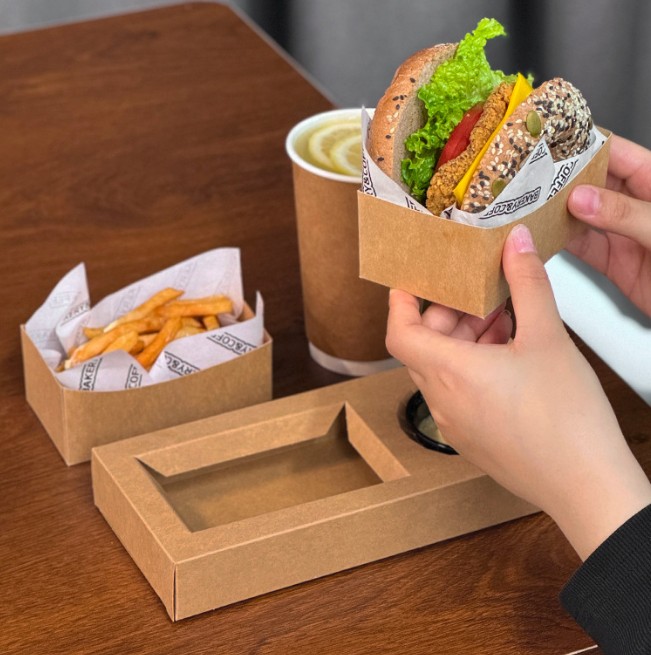 ถาดใส่อาหารสำหรับคาเฟ่