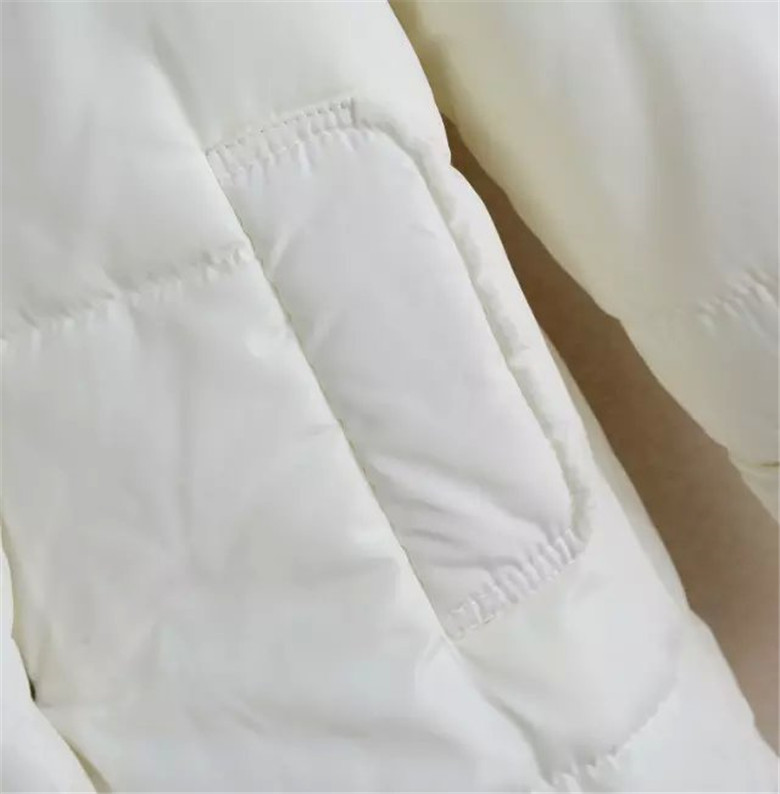 PreOrderคนอ้วน - เสื้อกันหนาว แจ๊คเก็ตบุนวม มีHood สี : เทา / ขาว / แดง / ดำ