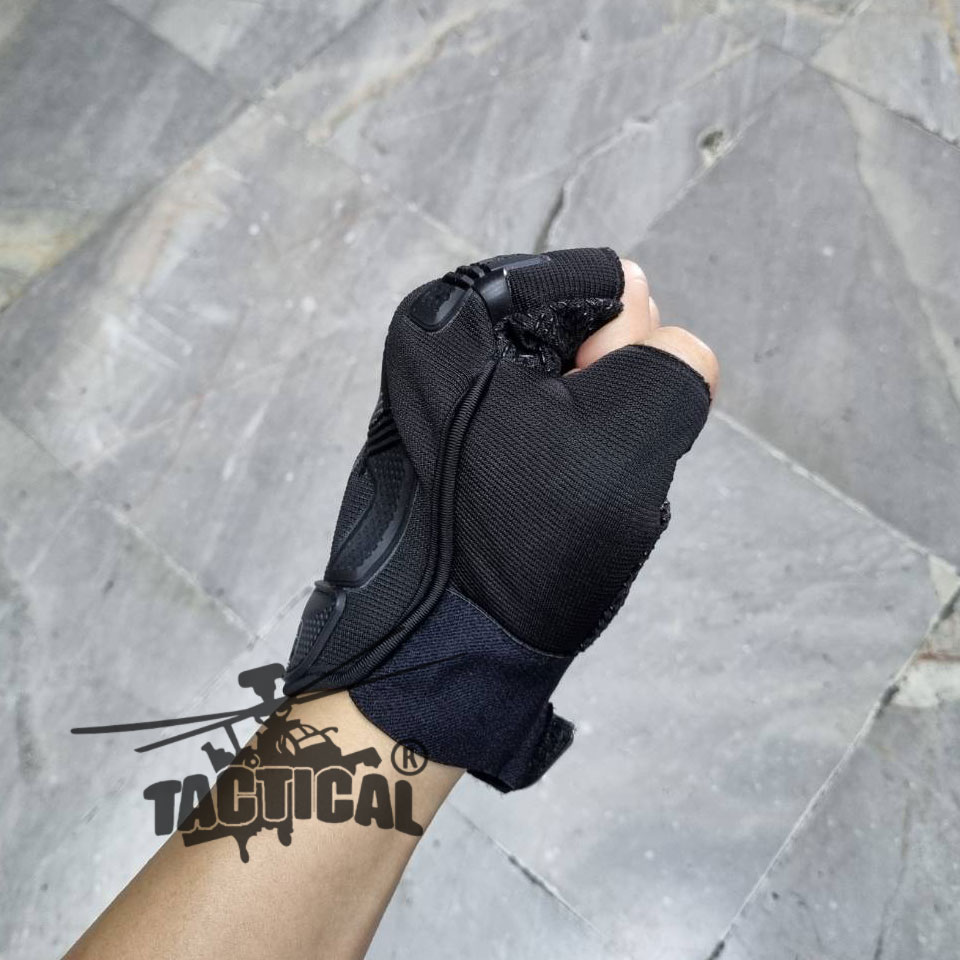 ถุงมือครึ่งนิ้ว Mechanix รุ่น M-Pact (บาง) Free Size