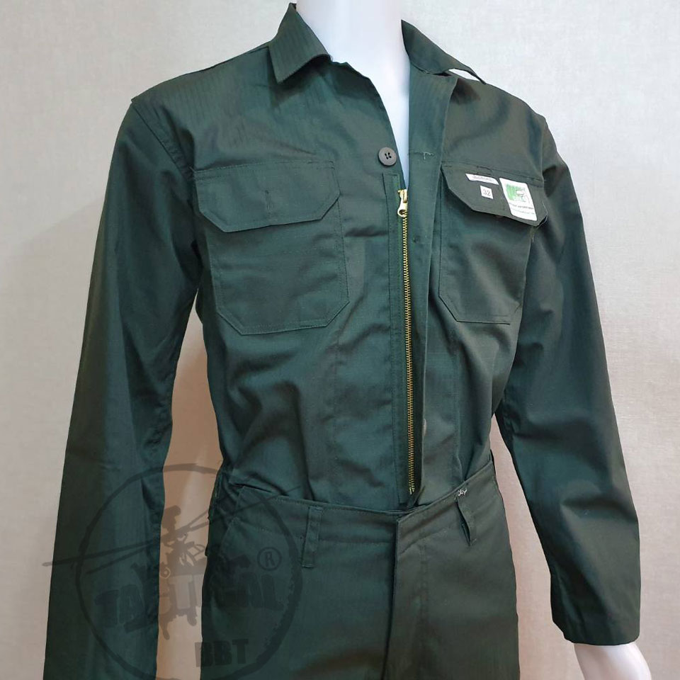 ชุดฝึก ชุดฟาติก 6 กระเป๋า เสียบในกางเกง - เขียว