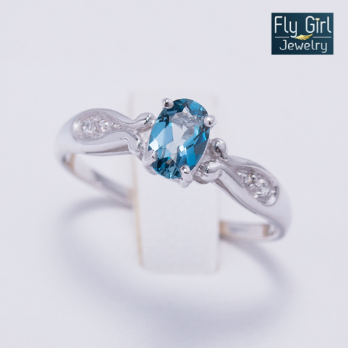 แหวนเงินแท้ พลอยลอนดอนบลูโทแพสแท้(ราศีธนู)