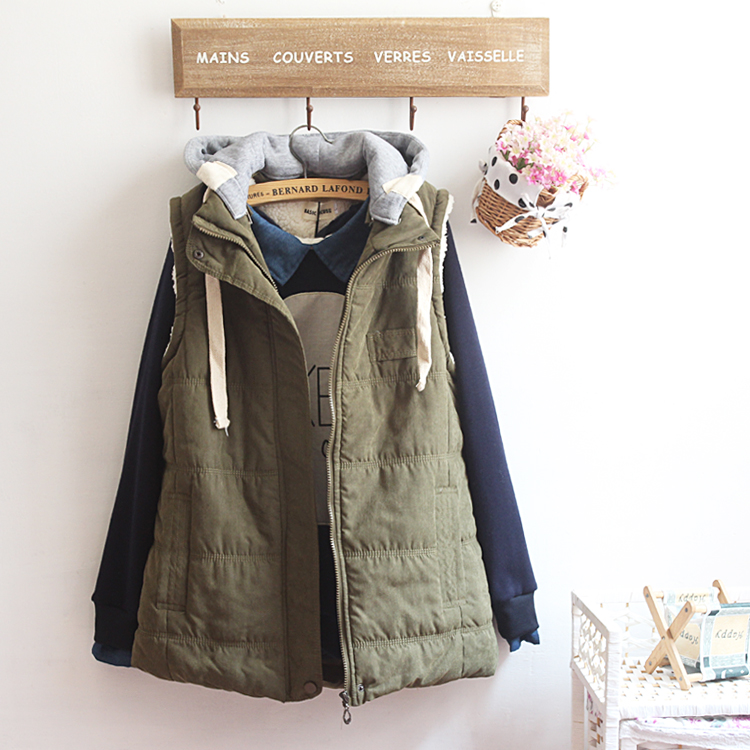 PreOrderไซส์ใหญ่ - เสื้อกันหนาวแฟชั่น ไซส์ใหญ่ ข้างในเป็นขนสัตว์ แขนกุด ใส่ทับข้างนอกเท่ ๆ สี : แดง / น้ำเงิน / ชมพู / เขียว