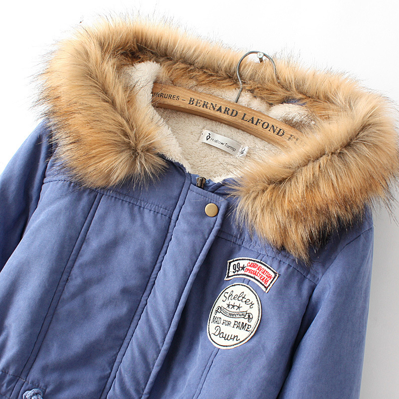 PreOrderไซส์ใหญ่ - เสื้อกันหนาวแฟชั่น ไซส์ใหญ่ Hood มีขนเฟอร์ ไม่หนามาก สี : ดำ / แดง / ส้ม / น้ำเงิน / เขียว