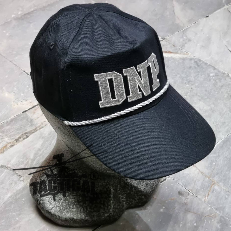 หมวกแก๊ปซิปหลัง DNP เชือก ดิ้นเงิน