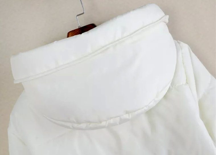 PreOrderคนอ้วน - เสื้อกันหนาว แจ๊คเก็ตบุนวม มีHood สี : เทา / ขาว / แดง / ดำ