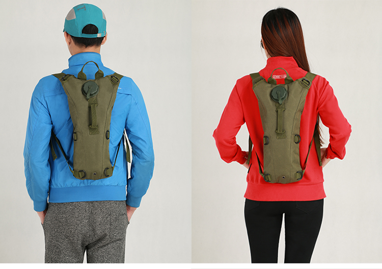 เป้น้ำ 008 + ถุงน้ำ 2.5 ลิตร (มีหลายสี)