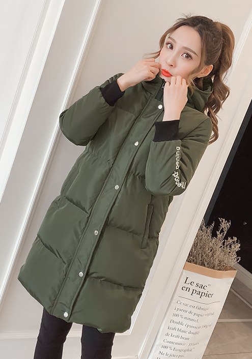 LD009 - เสื้อกันหนาว - เสื้อผ้าร่มบุนวม มีHood แต่งอิโมชั่นและตัวหนังสือ สี : ดำ / เขียว