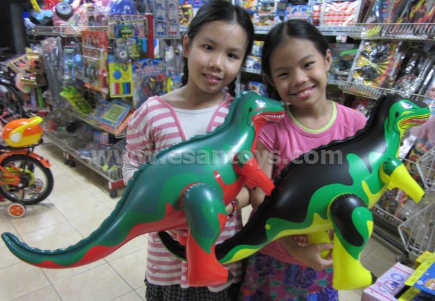 ไดโนเสาร์เป่าลม