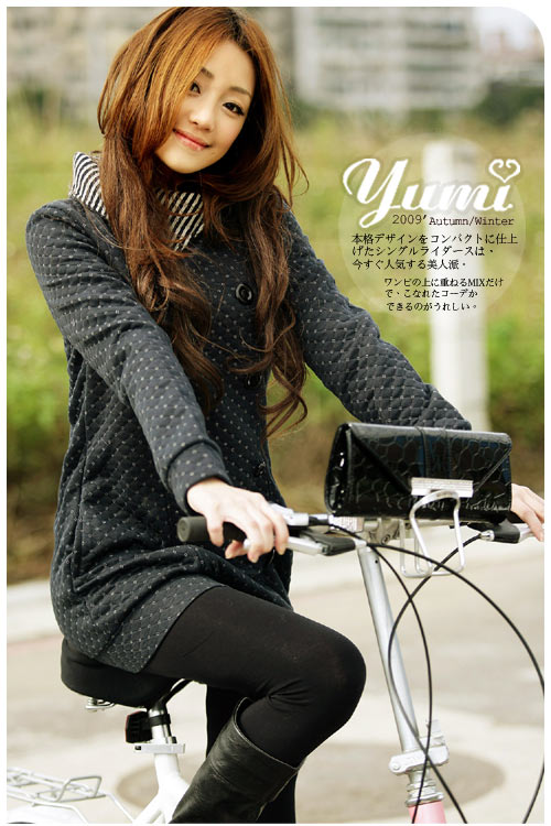 Pre Order - เสื้อกันหนาวแฟชั่นเกาหลี กระดุมสองแถว ลายสก๊อต กระเป๋าข้าง : สีเขียว / สีเบจ / สีดำ