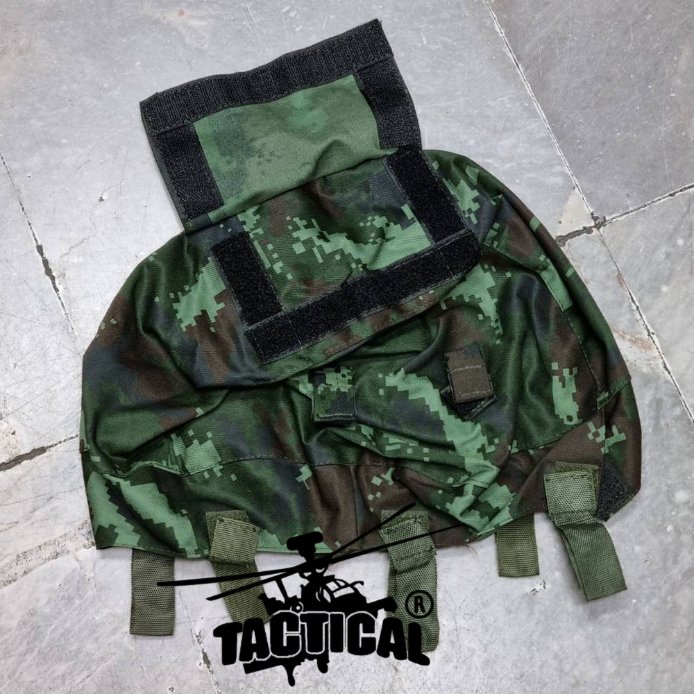 ผ้าคลุมหมวกคอบร้า มีสายรัดแว่น ช่องใส่แผนที่