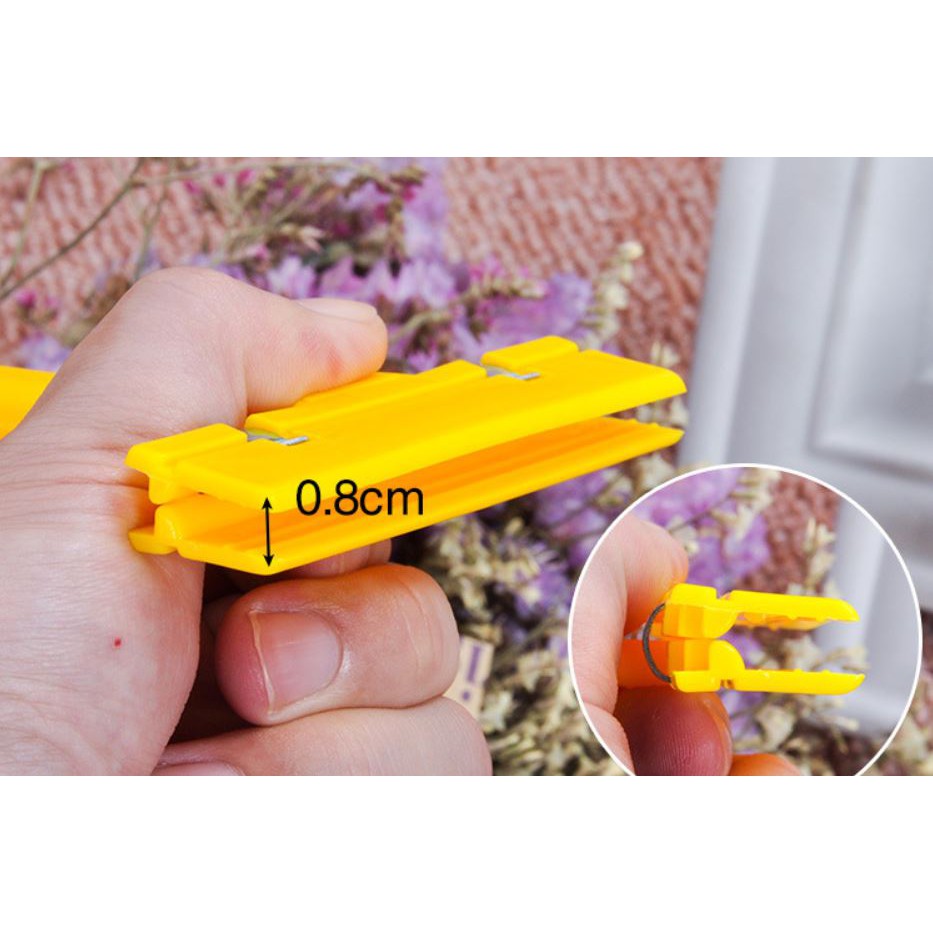 ที่หนีบป้ายราคา ขนาด 8.5*16.5 ซม. แพ็ค 20 ชิ้น