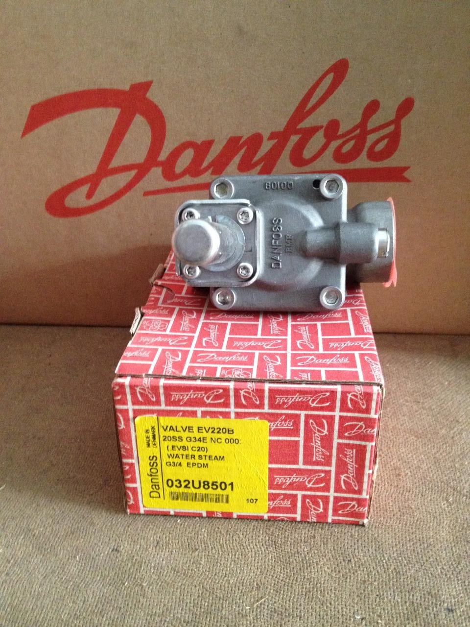 Solenoid valve EV220B 032U8501