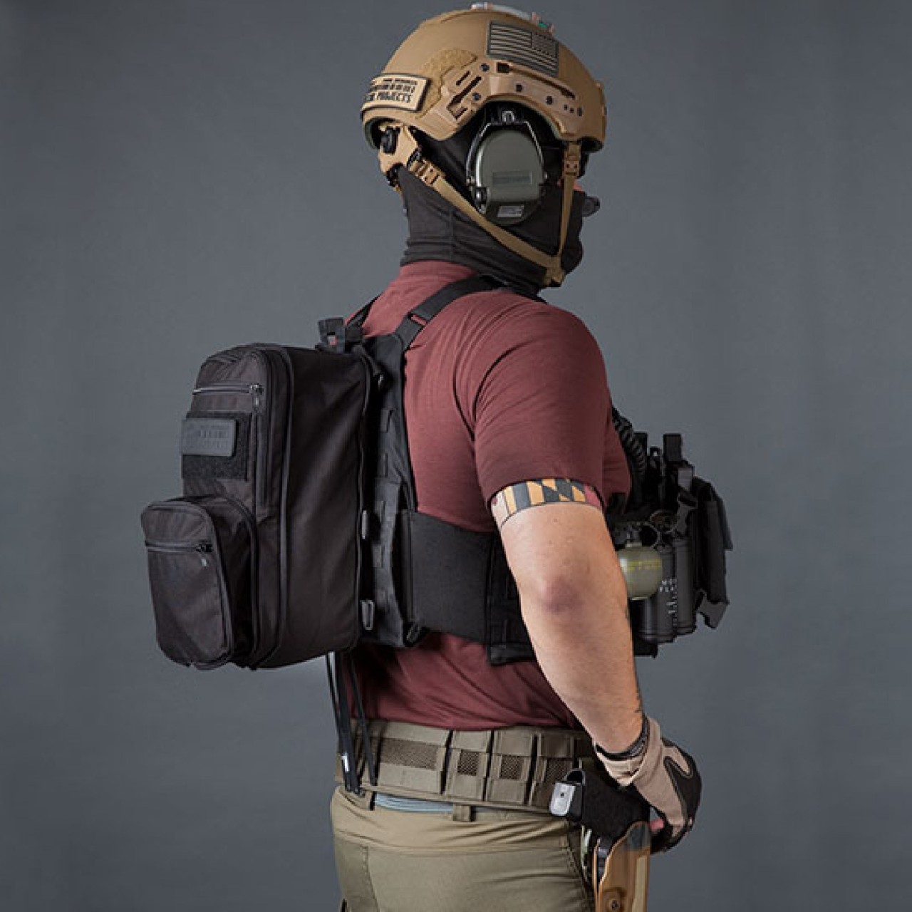 กระเป๋าเป้ติดเสื้อเวส (FlatPack)