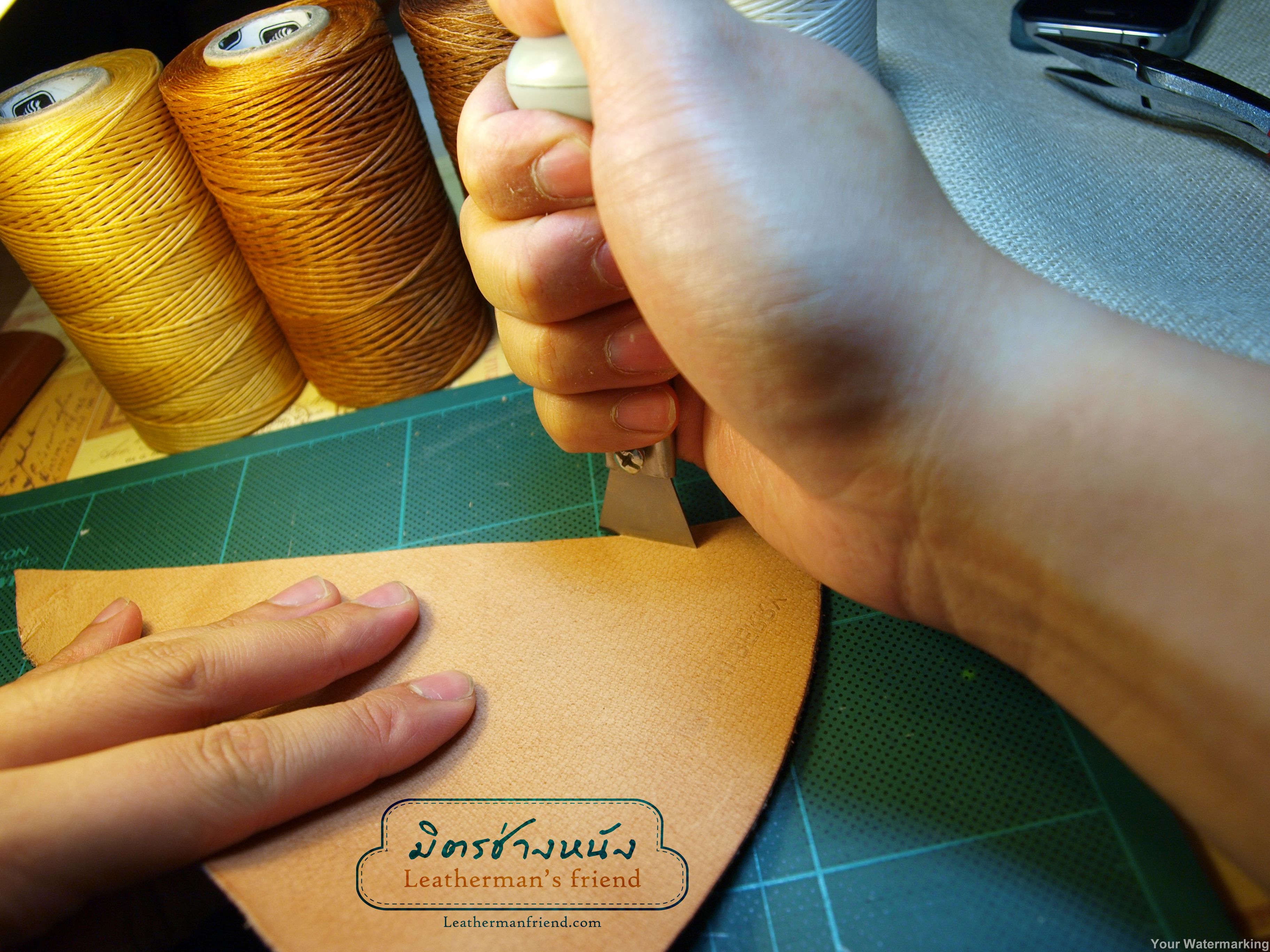 คัตเตอร์แบบกด รุ่นยอดนิยม